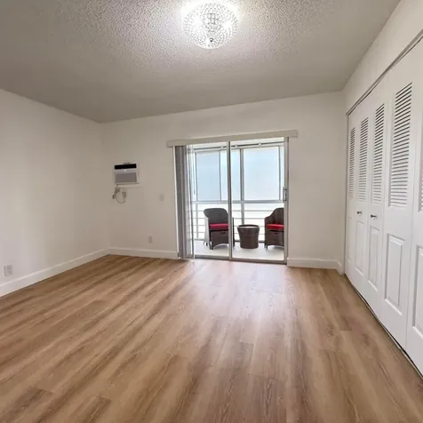 150 Windsor West Palm Beach FL 33417