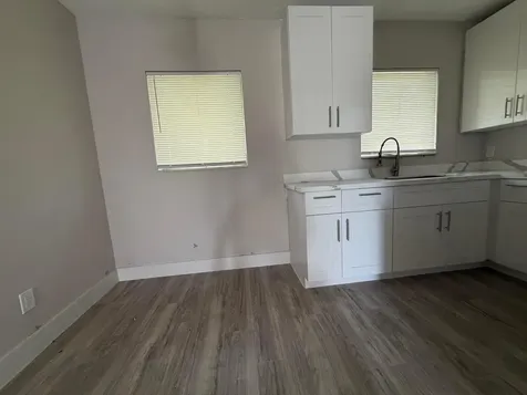 1437 NW 10th Place Fort Lauderdale FL 33311