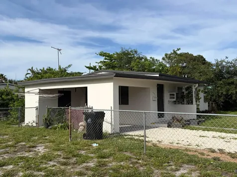 1437 NW 10th Place Fort Lauderdale FL 33311