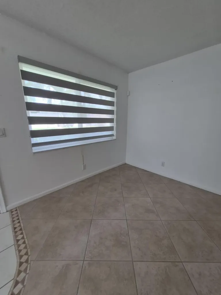 144 Dorchester G West Palm Beach FL 33417