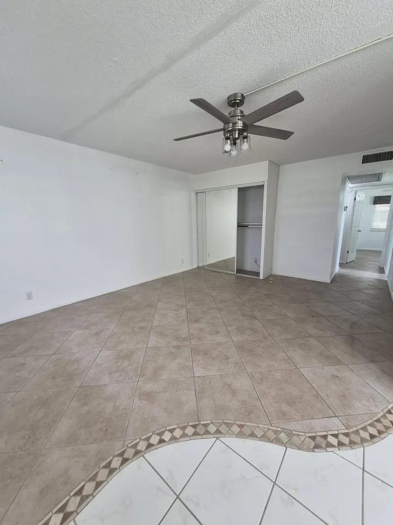 144 Dorchester G West Palm Beach FL 33417