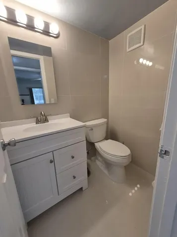144 Dorchester G West Palm Beach FL 33417