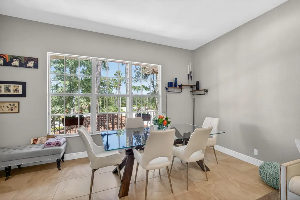 4710 E Artesa Way Way E Palm Beach Gardens FL 33418
