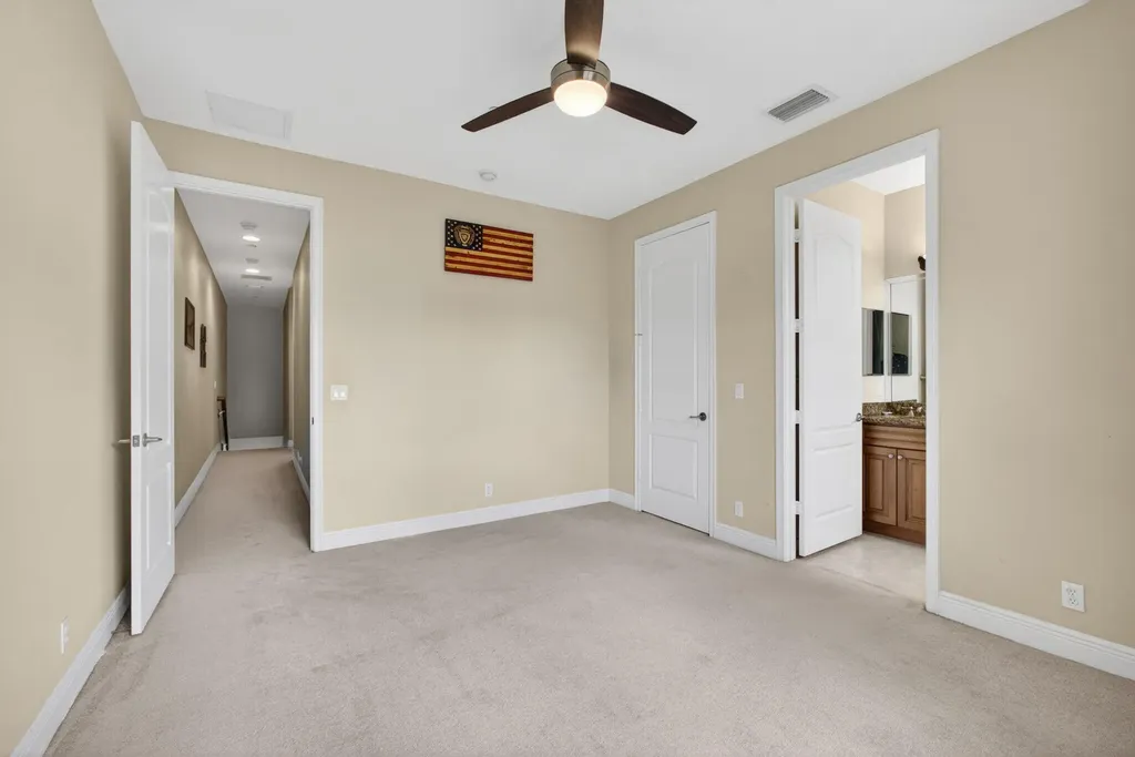 4710 E Artesa Way Way E Palm Beach Gardens FL 33418