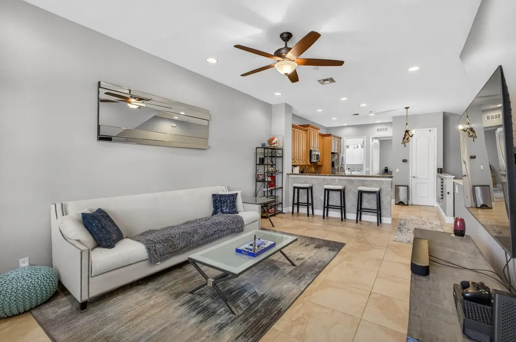 4710 E Artesa Way Way E Palm Beach Gardens FL 33418