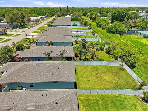 3899 SE Lee Street Stuart FL 34997