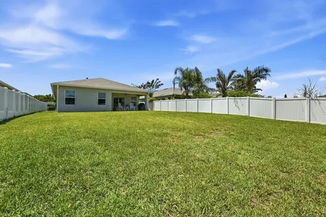 3899 SE Lee Street Stuart FL 34997