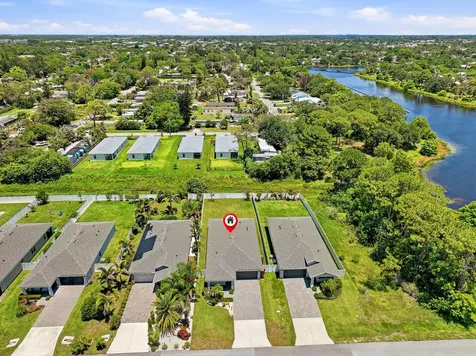 3899 SE Lee Street Stuart FL 34997