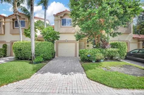 6682 Via Regina Boca Raton FL 33433