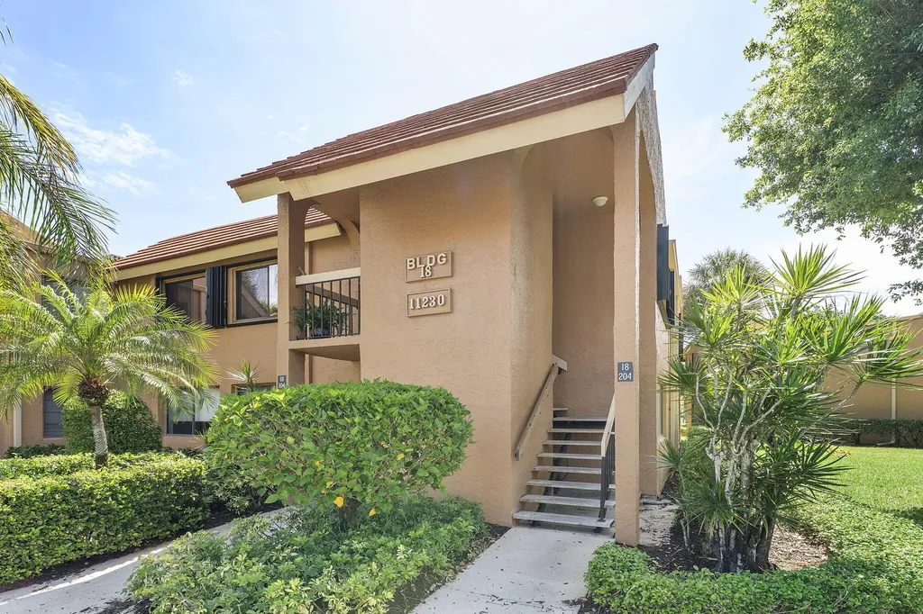11230 Green Lake Drive Boynton Beach FL 33437