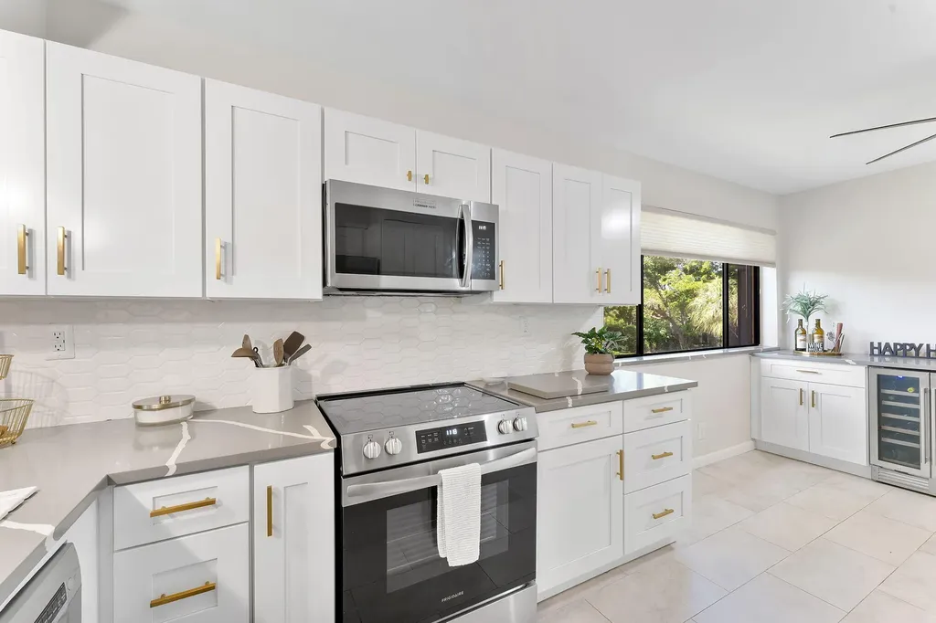 11230 Green Lake Drive Boynton Beach FL 33437