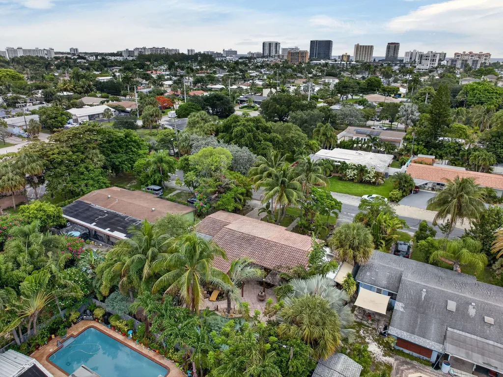949 NE 25th Avenue Pompano Beach FL 33062