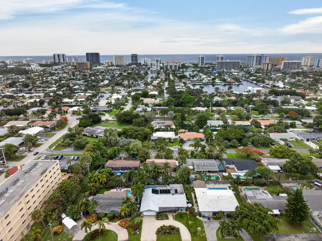 949 NE 25th Avenue Pompano Beach FL 33062