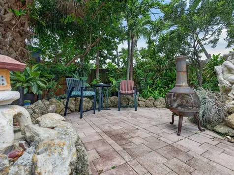 949 NE 25th Avenue Pompano Beach FL 33062