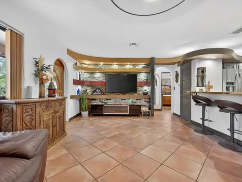 949 NE 25th Avenue Pompano Beach FL 33062
