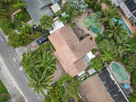 949 NE 25th Avenue Pompano Beach FL 33062