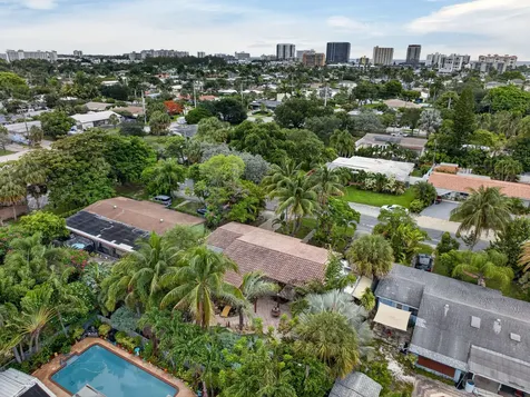 949 NE 25th Avenue Pompano Beach FL 33062