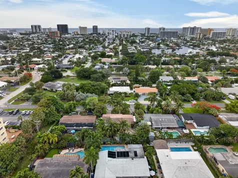 949 NE 25th Avenue Pompano Beach FL 33062