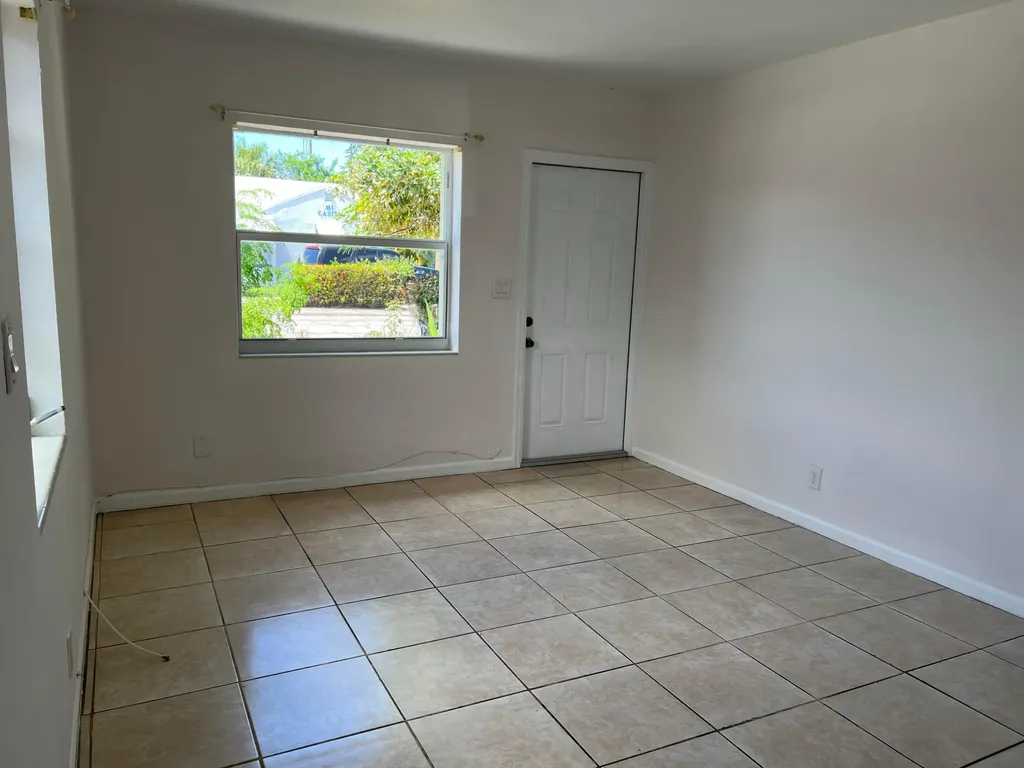 428 Malverne Road West Palm Beach FL 33405