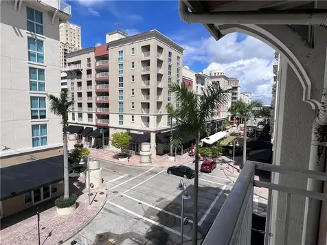 7280 SW 90th Street Miami FL 33156