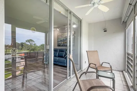 6850 10th Avenue N Greenacres FL 33467