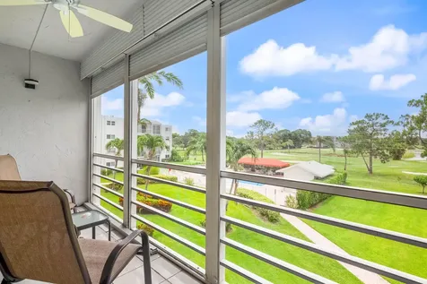 6850 10th Avenue N Greenacres FL 33467