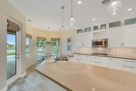 470 Pittman Avenue Vero Beach FL 32968