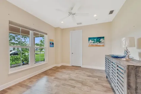 470 Pittman Avenue Vero Beach FL 32968