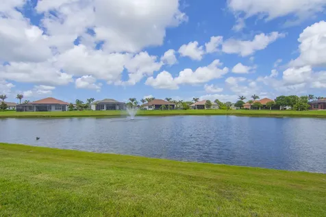 470 Pittman Avenue Vero Beach FL 32968