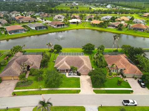 470 Pittman Avenue Vero Beach FL 32968