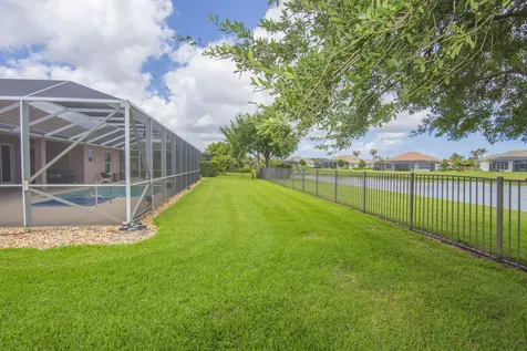 470 Pittman Avenue Vero Beach FL 32968