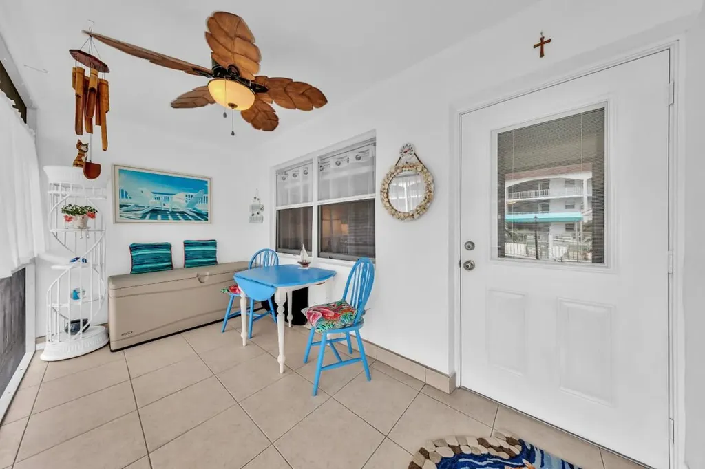 580 Egret Drive Hallandale Beach FL 33009