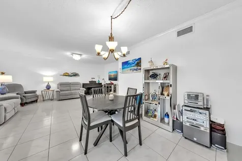 580 Egret Drive Hallandale Beach FL 33009