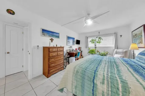 580 Egret Drive Hallandale Beach FL 33009