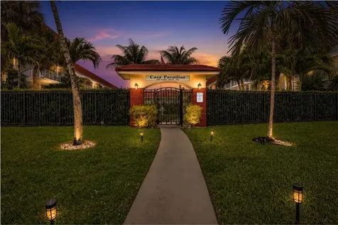 580 Egret Drive Hallandale Beach FL 33009