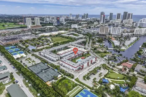 580 Egret Drive Hallandale Beach FL 33009