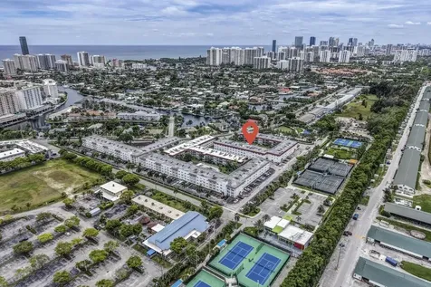 580 Egret Drive Hallandale Beach FL 33009