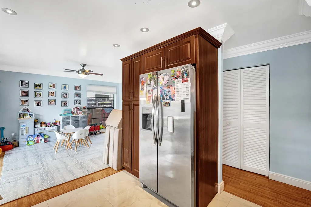 4108 N 49th Avenue Hollywood FL 33021