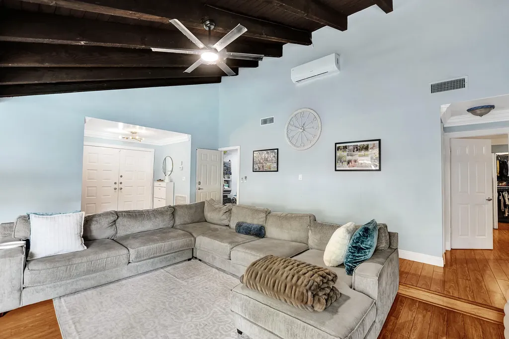 4108 N 49th Avenue Hollywood FL 33021