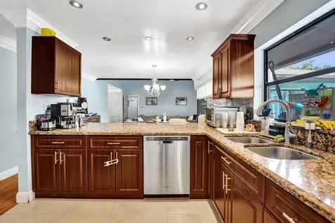 4108 N 49th Avenue Hollywood FL 33021