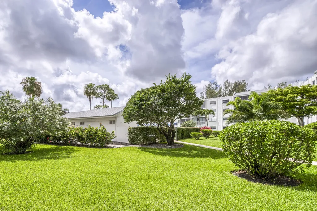 3326 Arcara Way Lake Worth FL 33467