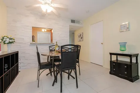 3431 NW 50th Avenue Lauderdale Lakes FL 33319