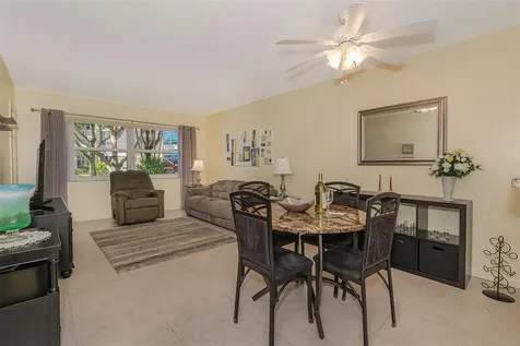 3431 NW 50th Avenue Lauderdale Lakes FL 33319