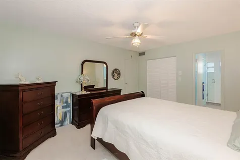 3431 NW 50th Avenue Lauderdale Lakes FL 33319