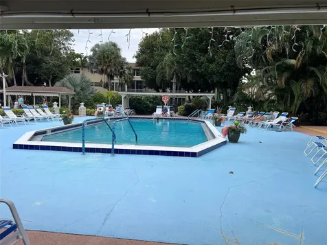 3431 NW 50th Avenue Lauderdale Lakes FL 33319