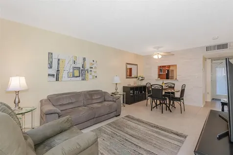 3431 NW 50th Avenue Lauderdale Lakes FL 33319
