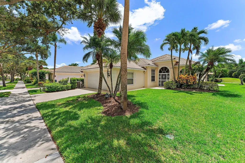 8485 SE Palm Hammock Lane Hobe Sound FL 33455