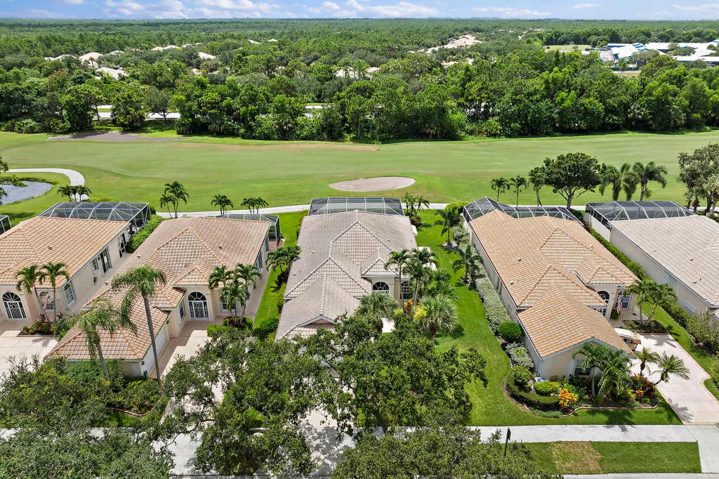 8485 SE Palm Hammock Lane Hobe Sound FL 33455