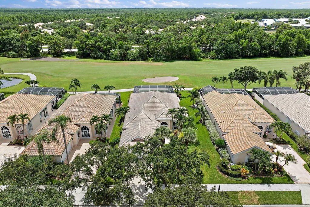 8485 SE Palm Hammock Lane Hobe Sound FL 33455