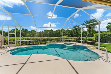 8485 SE Palm Hammock Lane Hobe Sound FL 33455